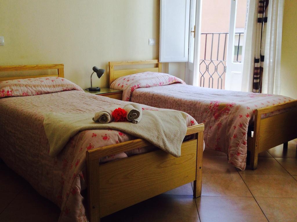 Albergo La Perla Cagliari Room photo